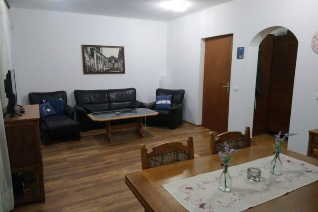 Apartament Nada Vrboska